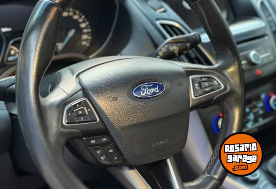 Autos - Ford FOCUS SE PLUS 2.0 MT 2018 Nafta 88000Km - En Venta