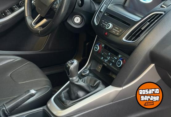 Autos - Ford FOCUS SE PLUS 2.0 MT 2018 Nafta 88000Km - En Venta