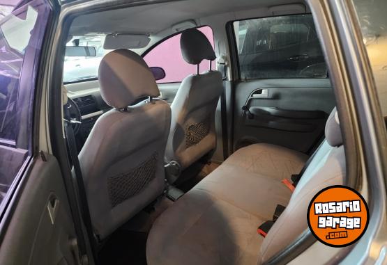 Autos - Volkswagen Suran 2008 GNC 190000Km - En Venta