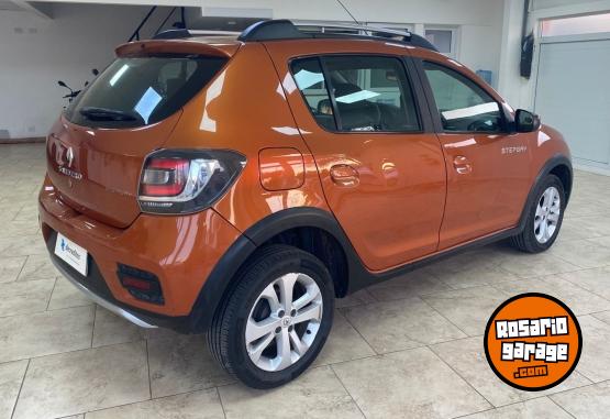 Autos - Renault STEPWAY DYNAMIQUE 2017 Nafta 182000Km - En Venta