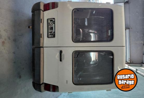 Utilitarios - Fiat Fiorino 2010 GNC 1111Km - En Venta