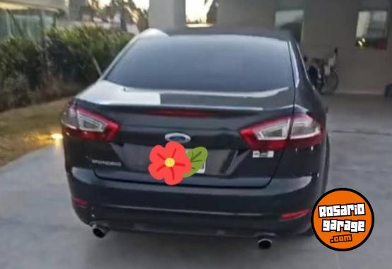 Autos - Ford Mondeo titanium 2012 Nafta 130000Km - En Venta