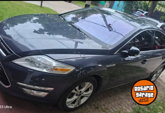 Autos - Ford Mondeo titanium 2012 Nafta 130000Km - En Venta