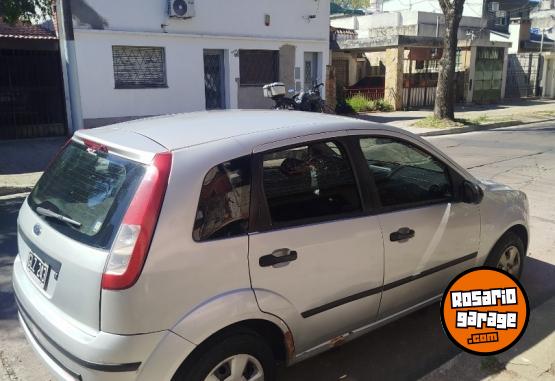 Autos - Ford Fiesta 2007 mp3 2007 Nafta 189000Km - En Venta