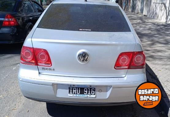 Autos - Volkswagen Bora 2.0 Trendline 2010 GNC 192500Km - En Venta