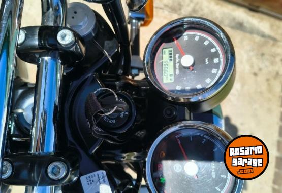 Motos - Royal Enfield Interceptor 2025 Nafta 5700Km - En Venta