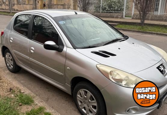 Autos - Peugeot 207 2013 GNC 130000Km - En Venta