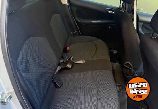 Autos - Peugeot 207 2013 GNC 130000Km - En Venta