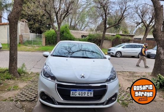 Autos - Peugeot 208 Allure 2018 Nafta 73600Km - En Venta