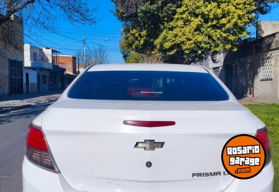 Autos - Chevrolet Prisma LTZ 2013 Nafta 188000Km - En Venta
