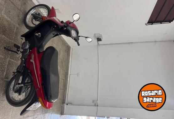 Motos - Keller 110 2025 Nafta 6000Km - En Venta