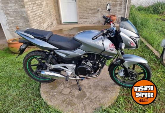 Motos - Bajaj Pulsar R200 2009 Nafta 30000Km - En Venta