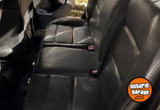 Autos - Peugeot 2005 2005 Nafta 325000Km - En Venta