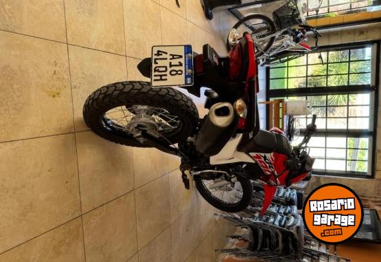 Motos - Honda Xr 190l 2023 Nafta 12000Km - En Venta