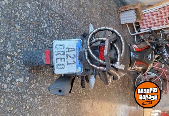 Motos - Otra marca Lifan 150 2023 Nafta 14500Km - En Venta