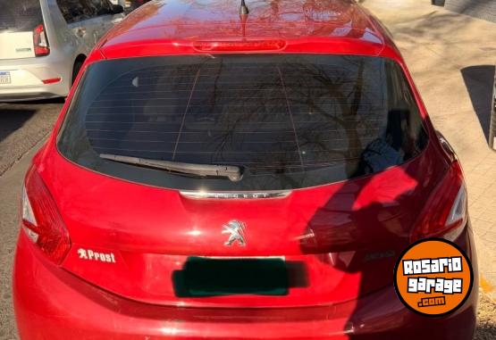 Autos - Peugeot 208 allure 2013 Nafta 95000Km - En Venta