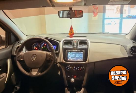 Autos - Renault LOGAN PRIVILEGE 2017 GNC 150000Km - En Venta