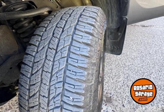 Camionetas - Toyota Hilux SR. 2025 Diesel 46000Km - En Venta
