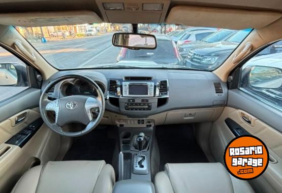 Camionetas - Toyota SW4 A/T 7 ASIENTOS 2013 Diesel 250000Km - En Venta