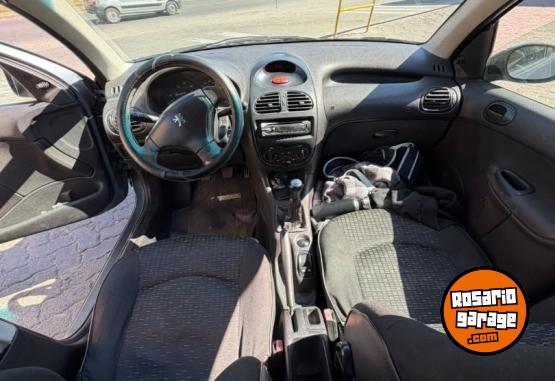 Autos - Peugeot 206 2006 Diesel 214000Km - En Venta