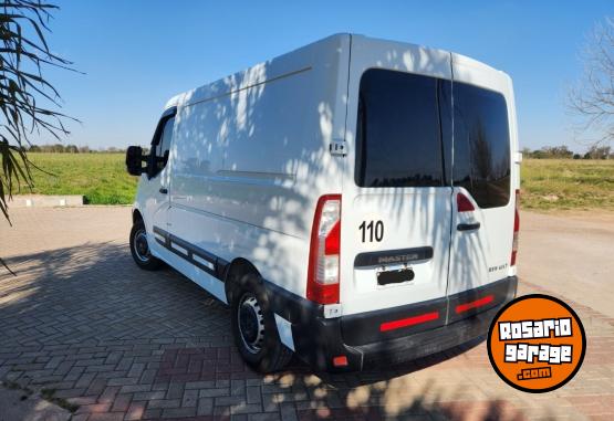 Utilitarios - Renault Master 2013 Diesel 345000Km - En Venta