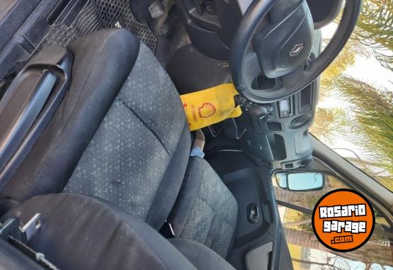 Utilitarios - Renault Master 2013 Diesel 345000Km - En Venta
