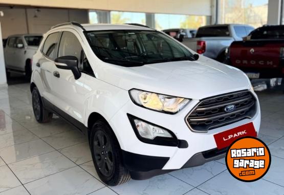 Autos - Ford Ecosport Freestyle 2017 GNC 120000Km - En Venta