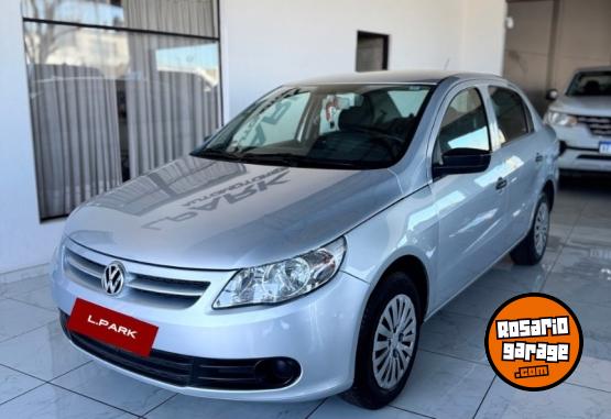 Autos - Volkswagen VOYAGE COMFORTLINE 2011 Nafta 114000Km - En Venta