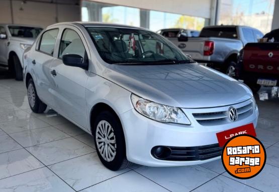 Autos - Volkswagen VOYAGE COMFORTLINE 2011 Nafta 114000Km - En Venta