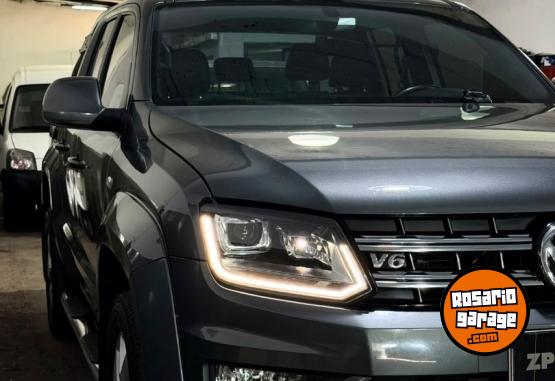 Camionetas - Volkswagen Amarok 2023 Diesel 90000Km - En Venta