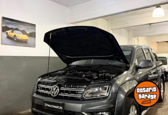 Camionetas - Volkswagen Amarok 2023 Diesel 90000Km - En Venta