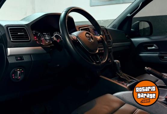 Camionetas - Volkswagen Amarok 2023 Diesel 90000Km - En Venta