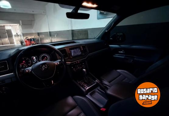 Camionetas - Volkswagen Amarok 2023 Diesel 90000Km - En Venta