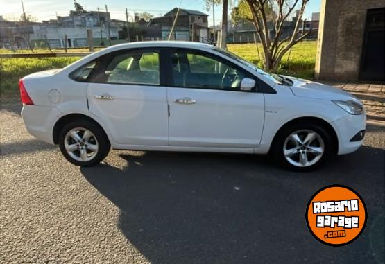 Autos - Ford FOCUS 1.6 TREND EXE GNC 2012 GNC  - En Venta