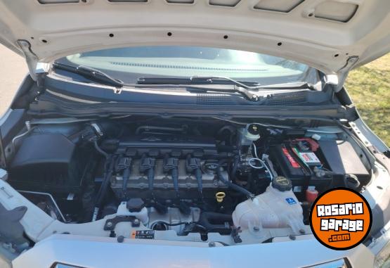 Autos - Chevrolet Prisma 2016 Nafta 235000Km - En Venta