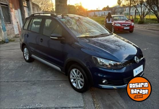 Autos - Volkswagen SURAN 1.6 TRACK 2017 Nafta - En Venta