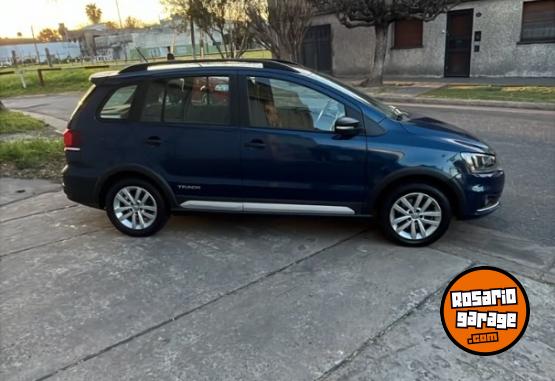 Autos - Volkswagen SURAN 1.6 TRACK 2017 Nafta - En Venta