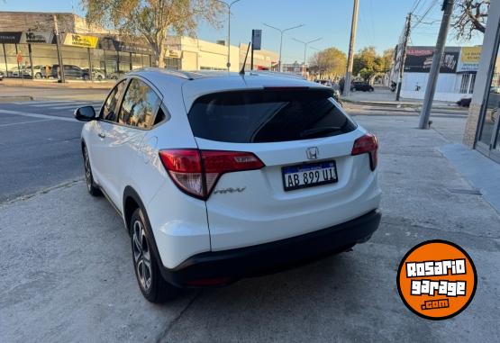 Autos - Honda Hrv EXL 2017 Nafta 130000Km - En Venta