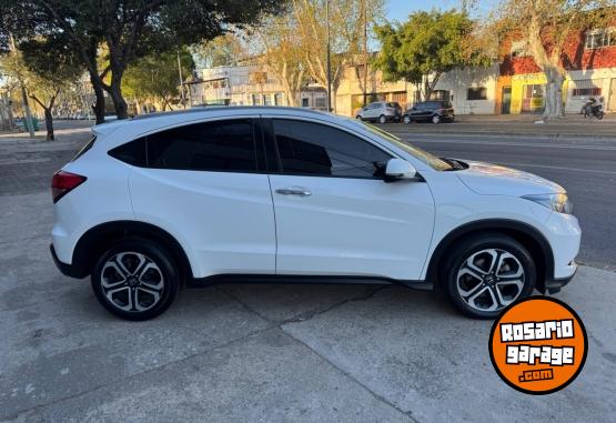 Autos - Honda Hrv EXL 2017 Nafta 130000Km - En Venta