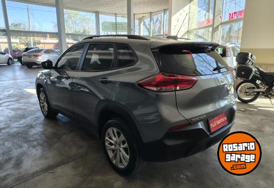 Autos - Chevrolet tracker 2022 Nafta 73200Km - En Venta