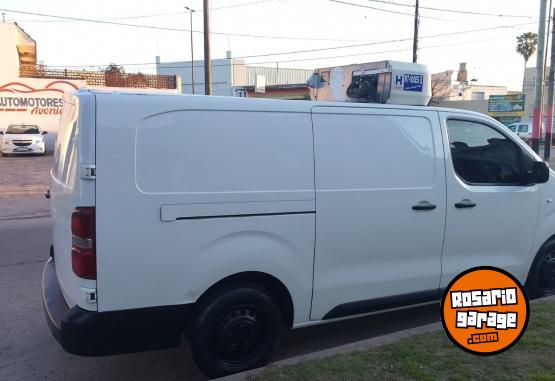 Utilitarios - Citroen JUMPY 2018 Diesel 388000Km - En Venta