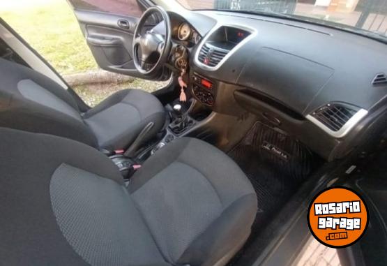 Autos - Peugeot 207 Compact Allure 2016 Nafta 99000Km - En Venta