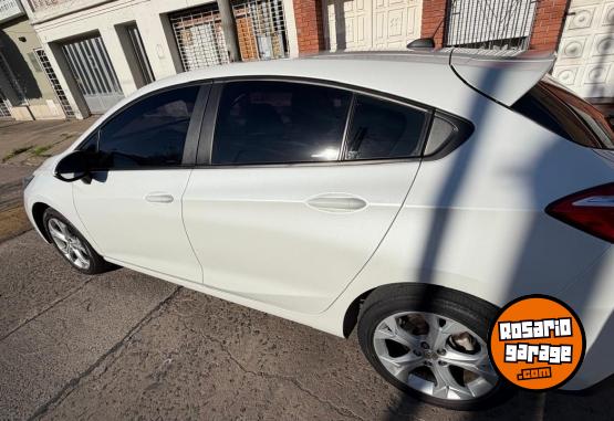Autos - Chevrolet Cruze LT 2019 Nafta 70000Km - En Venta