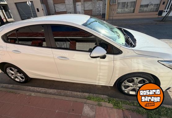 Autos - Chevrolet Cruze LT 2019 Nafta 70000Km - En Venta