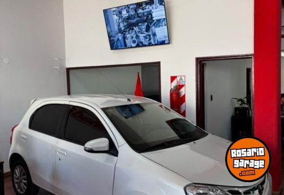Autos - Toyota ETIOS XLS 1.5 2016 Nafta 90000Km - En Venta