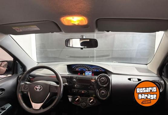 Autos - Toyota ETIOS XLS 1.5 2016 Nafta 90000Km - En Venta