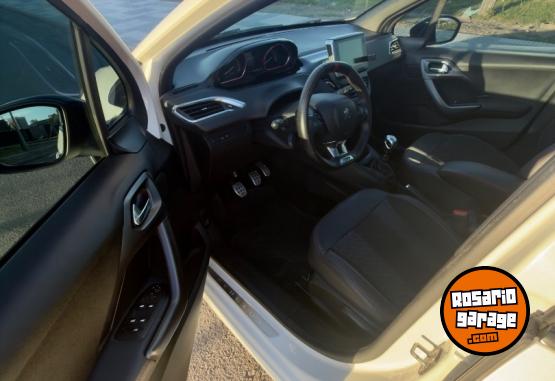 Autos - Peugeot 208 Gt 2019 Nafta 59000Km - En Venta