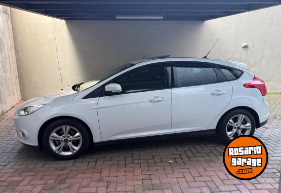 Autos - Ford Focus Se Plus 2015 Nafta 102000Km - En Venta