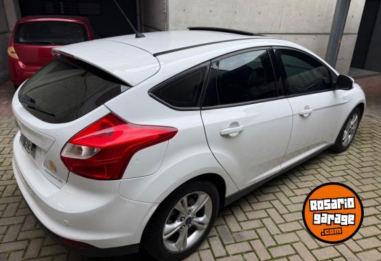 Autos - Ford Focus Se Plus 2015 Nafta 102000Km - En Venta
