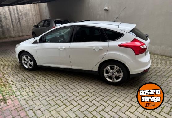 Autos - Ford Focus Se Plus 2015 Nafta 102000Km - En Venta